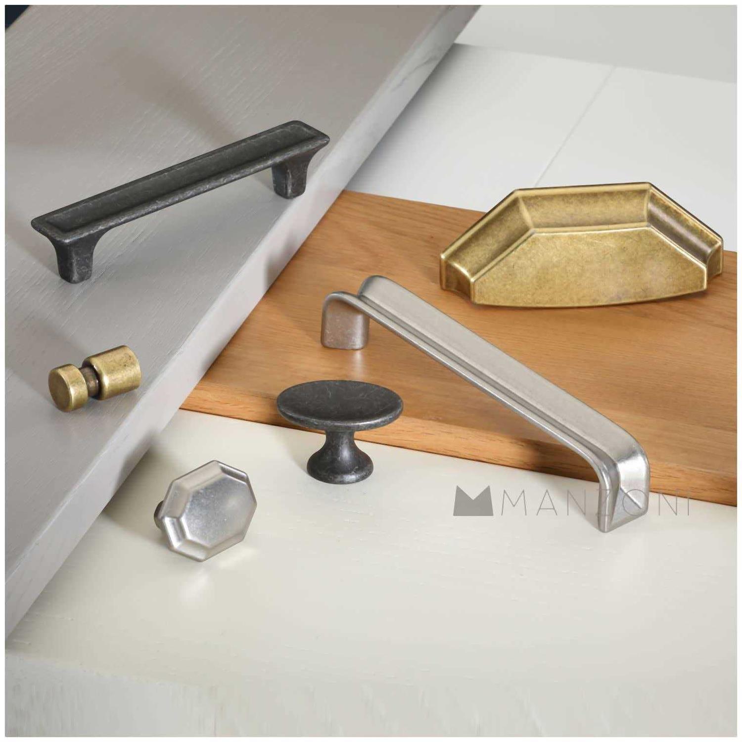 Mystic 3 3/4 Center to Center Bar Pull Manzoni MG0761-096 - Cheap Fitting