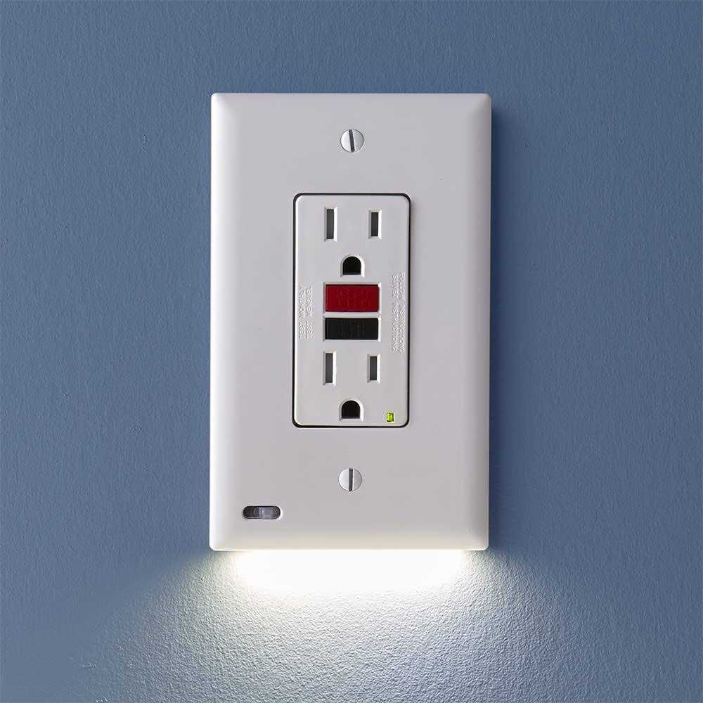 SnapPower GuideLight 2 For Outlets Night Light - Cheap Fitting