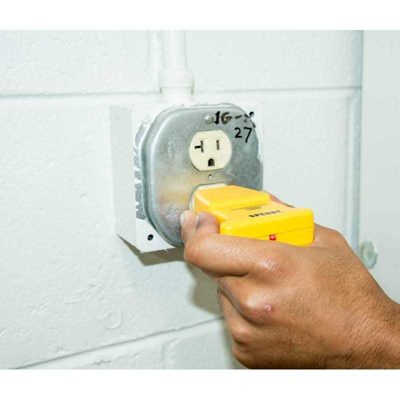 Sperry CS550A Circuit Breaker Finder - Cheap Fitting