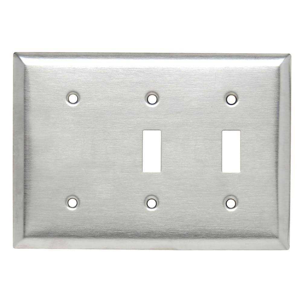 Pass & Seymour SS214 3Gang Wall Plate 1-Blank / 2-Toggle - Cheap Fitting