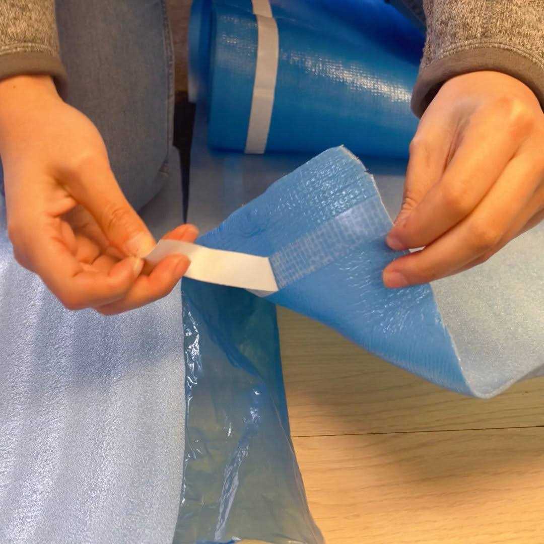 Dekorman Laminate Flooring Blue Foam Underlayment 3.6 ft W x 2 mm T - Cheap Fitting