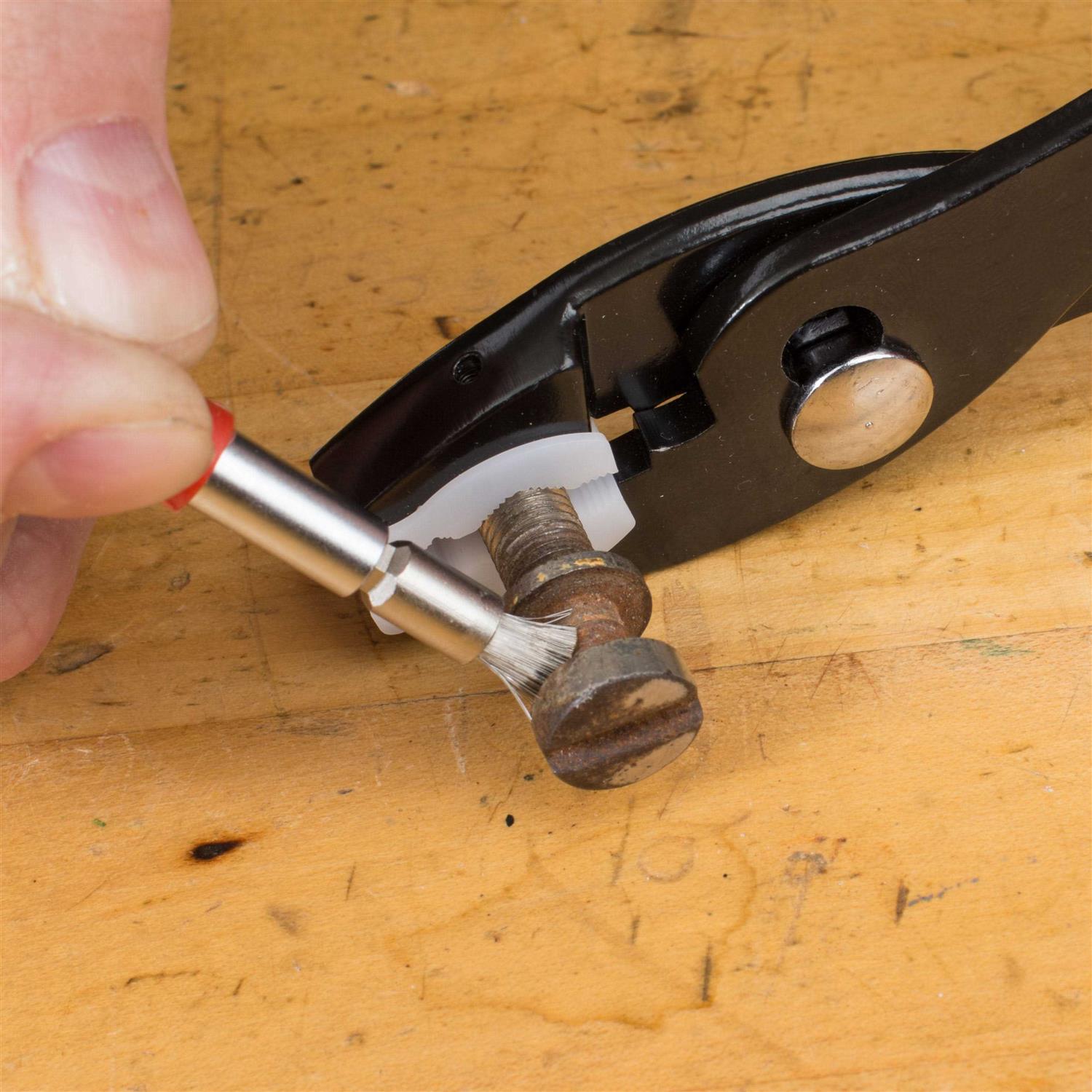 Soft Touch Pliers from StewMac. StewMac - Cheap Fitting