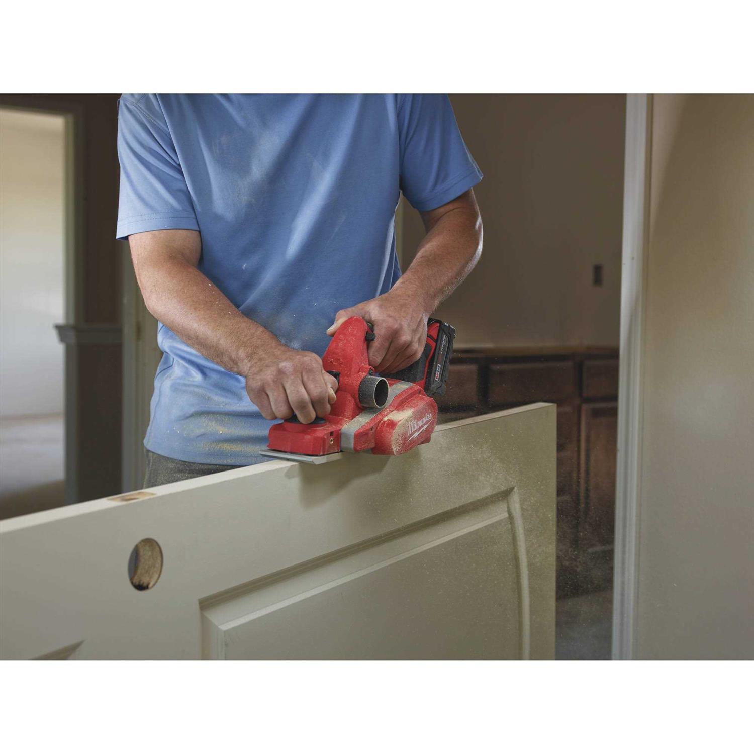 Milwaukee M18 Planer 2623-20 - Cheap Fitting