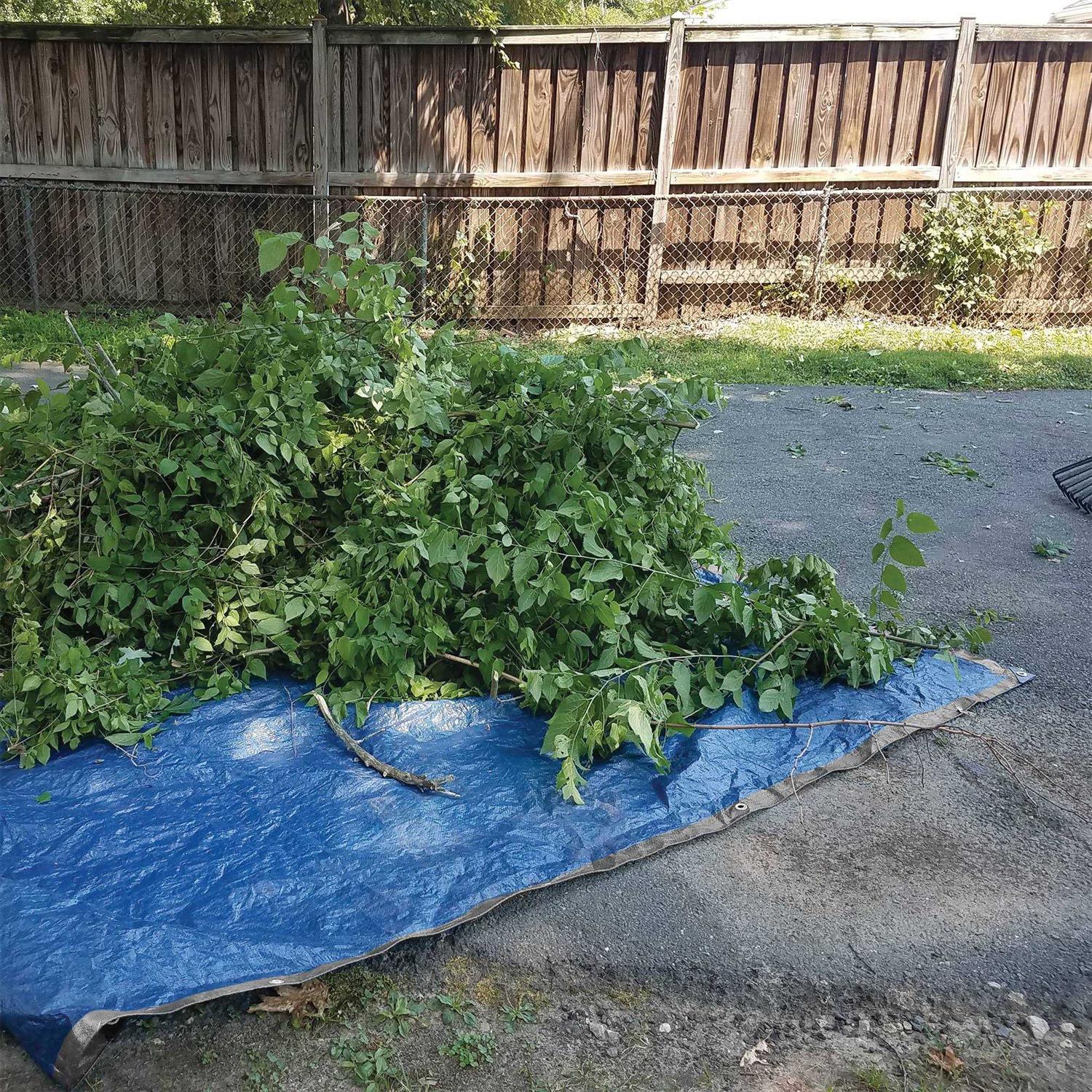 Innovative Living Heavy-Duty Tarp - Cheap Fitting