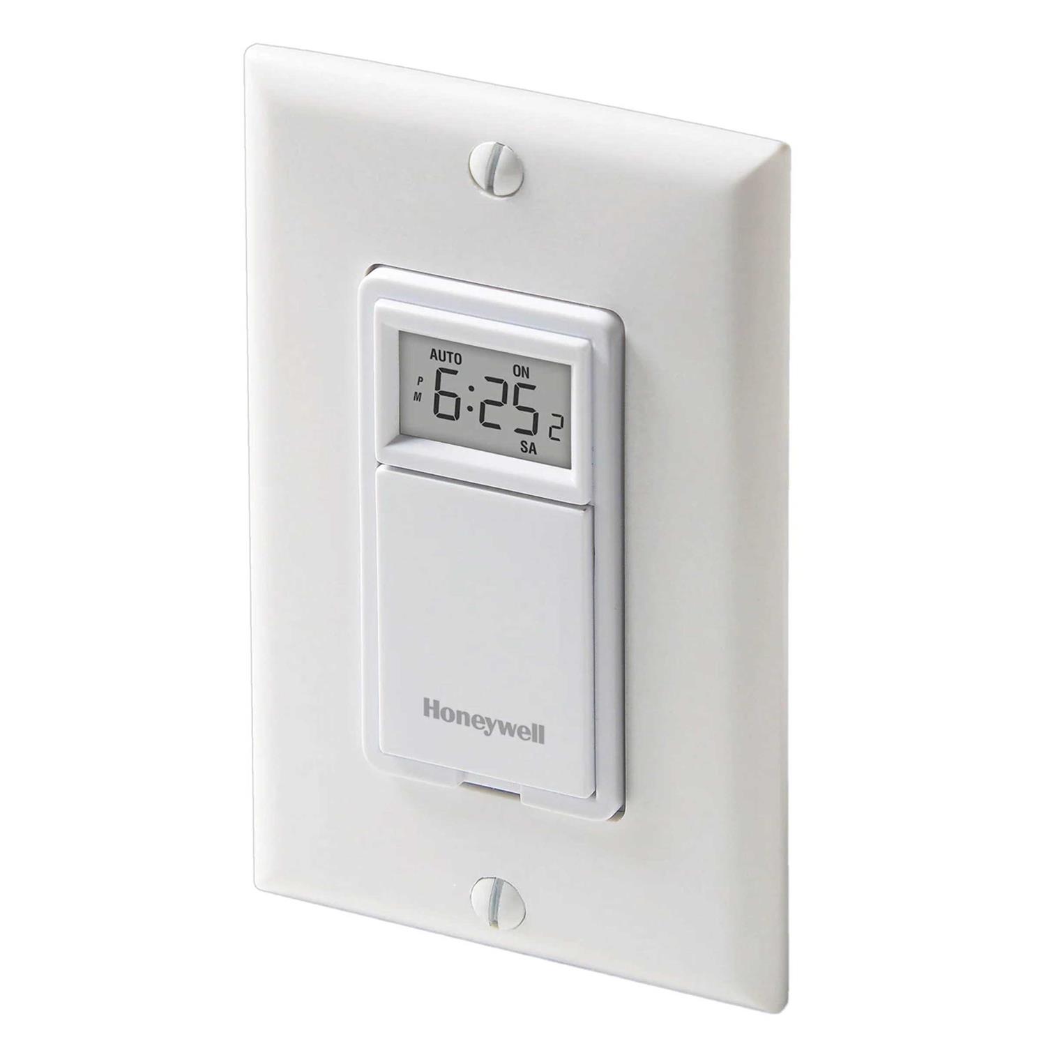 Honeywell 7-Day Programmable Light Switch Timer - Cheap Fitting