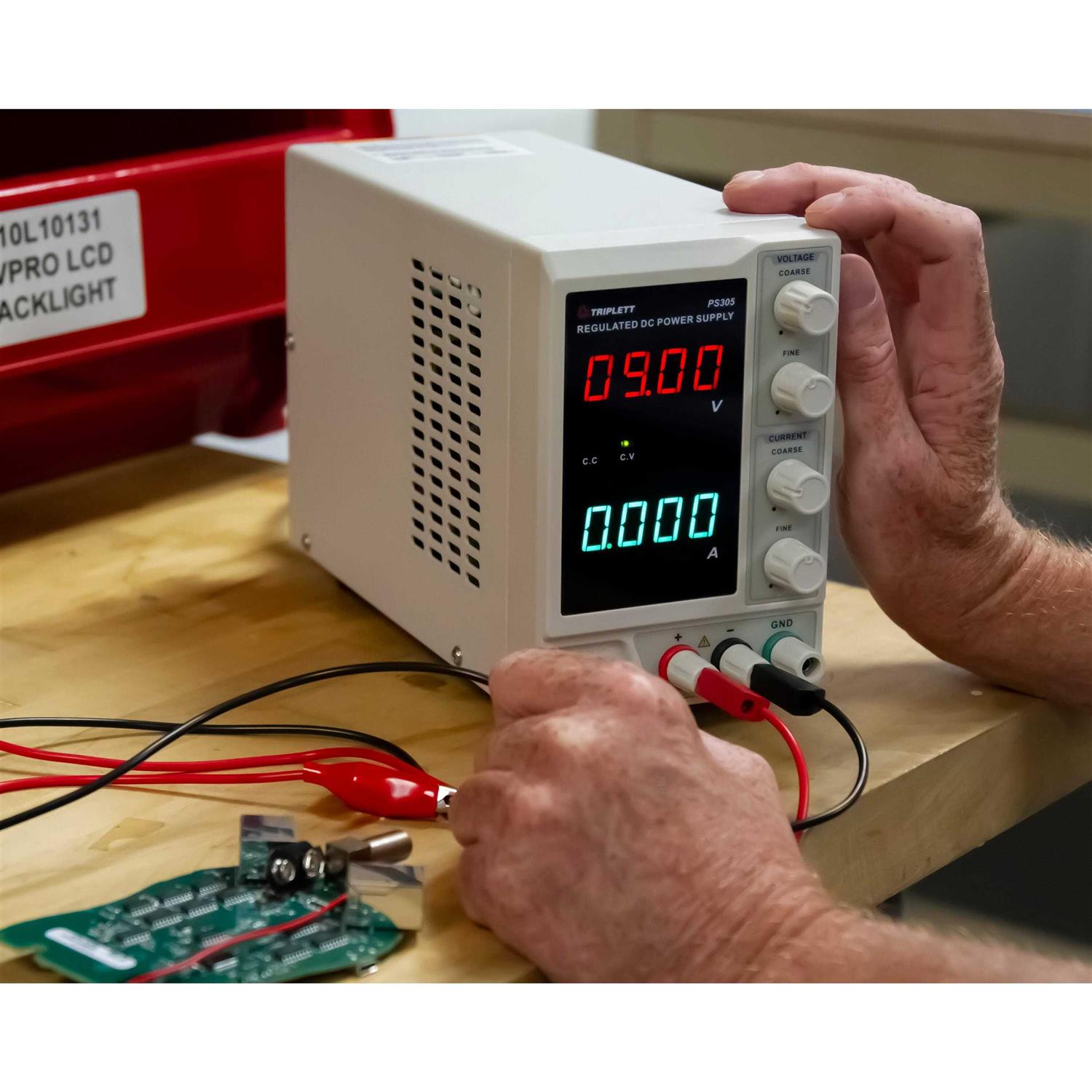 Triplett DC Power Supply PS305 - Cheap Fitting