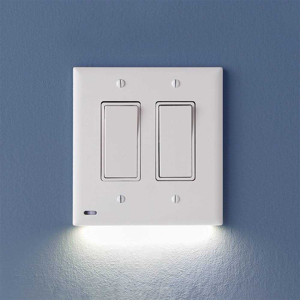 SnapPower SwitchLight Double Gang Night Light Cover Plate - Cheap Fitting