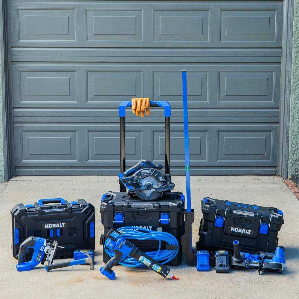 Kobalt CaseStack 21.5-in Black Plastic Wheels Lockable Tool Box KCS-3SBOX1-03 - Cheap Fitting