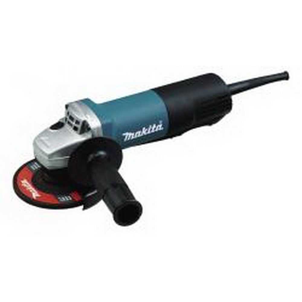 Makita 9557PB Angle Grinder - Cheap Fitting