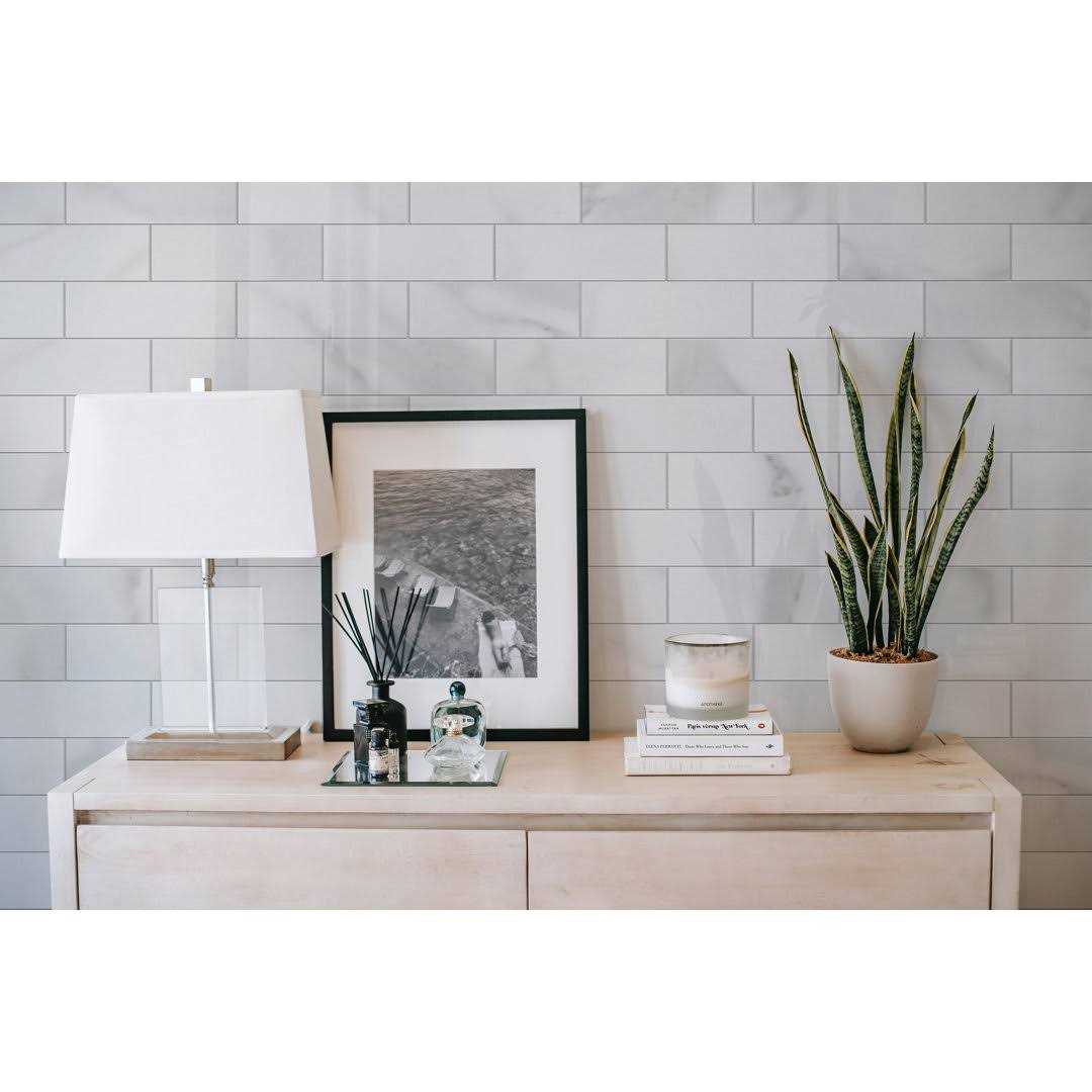 Avant Decor Bex Metro 4 in. x 12 in. Calacatta Glossy SPC Peel and Stick Backsplash Tile - Cheap Fitting