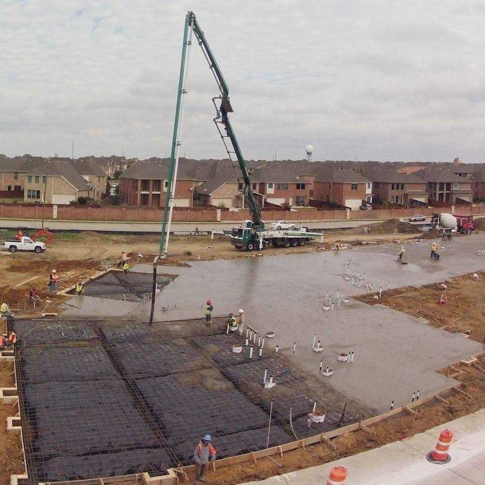 HDX 100 ft. Black 6 mil Plastic Sheeting - Cheap Fitting