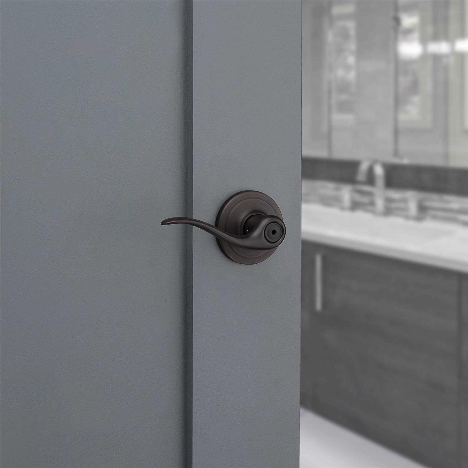 Kwikset Tustin Privacy Lever - Cheap Fitting
