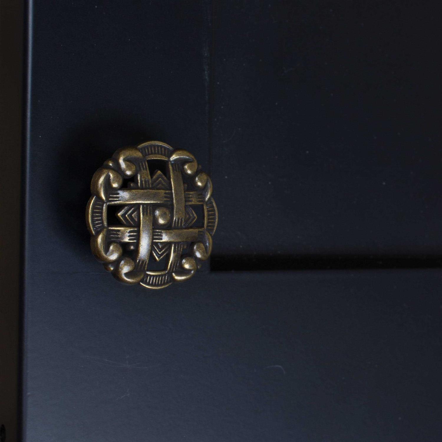 GlideRite 5-Pack Celtic Medallion Cabinet Knobs 5745 - Cheap Fitting