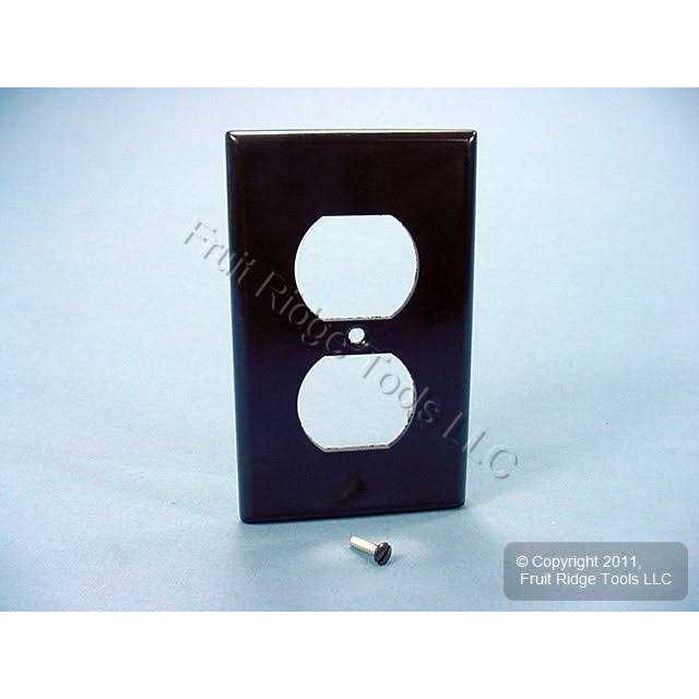 Leviton 85003 1 Gang Duplex Receptacle - Cheap Fitting