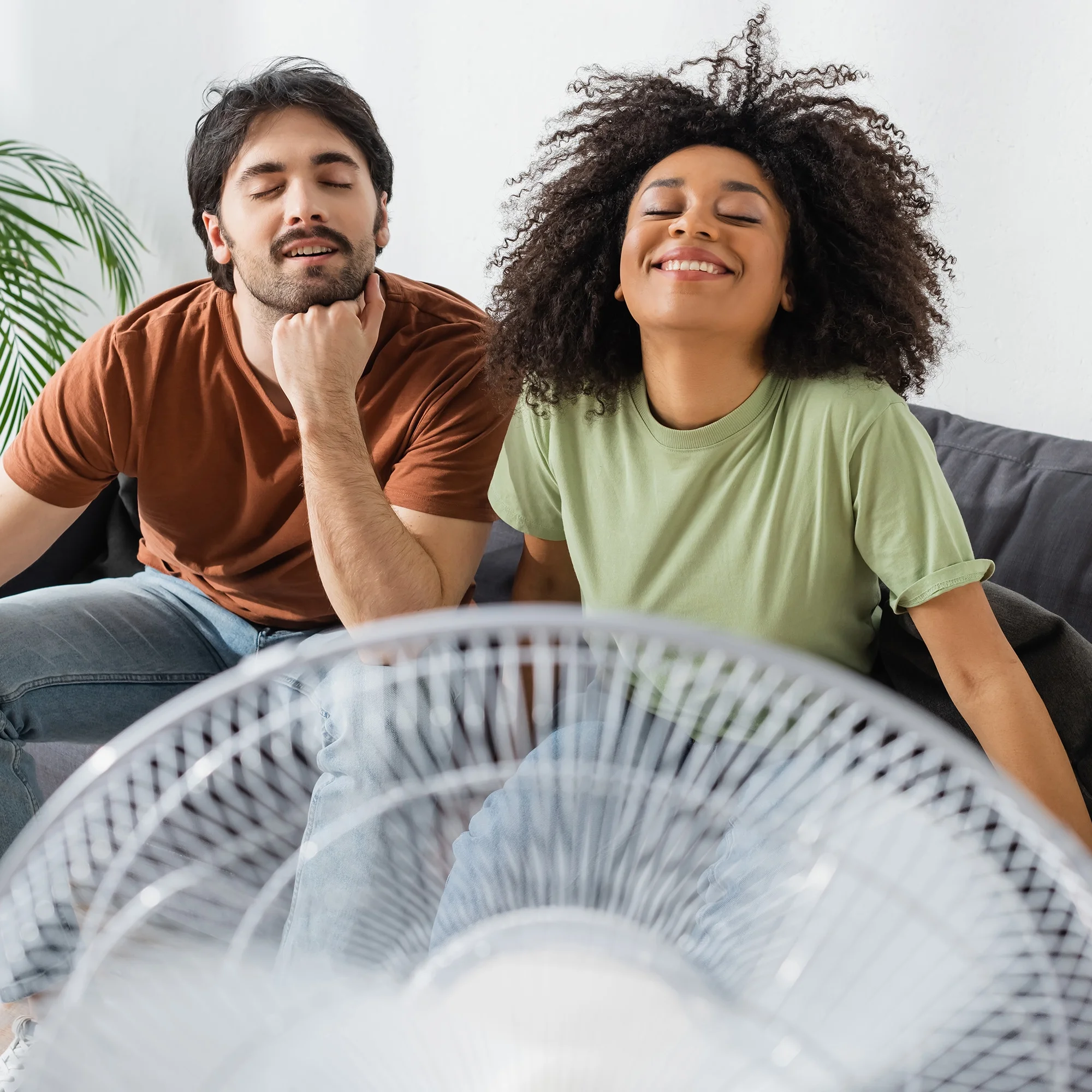 HomePointe 16-Inch 3 Speed Tilt Head Oscillating Pedestal Stand Fan, Black - Cheap Fitting