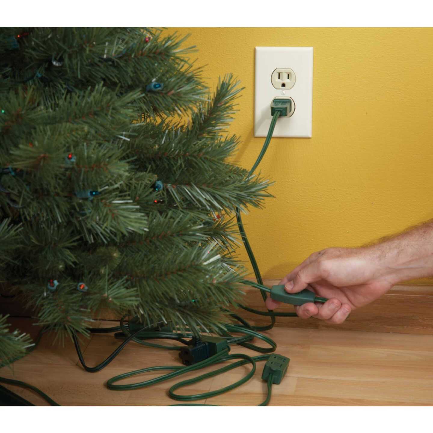 Do it 18/2 Christmas Tree Extension Cord Green - Cheap Fitting