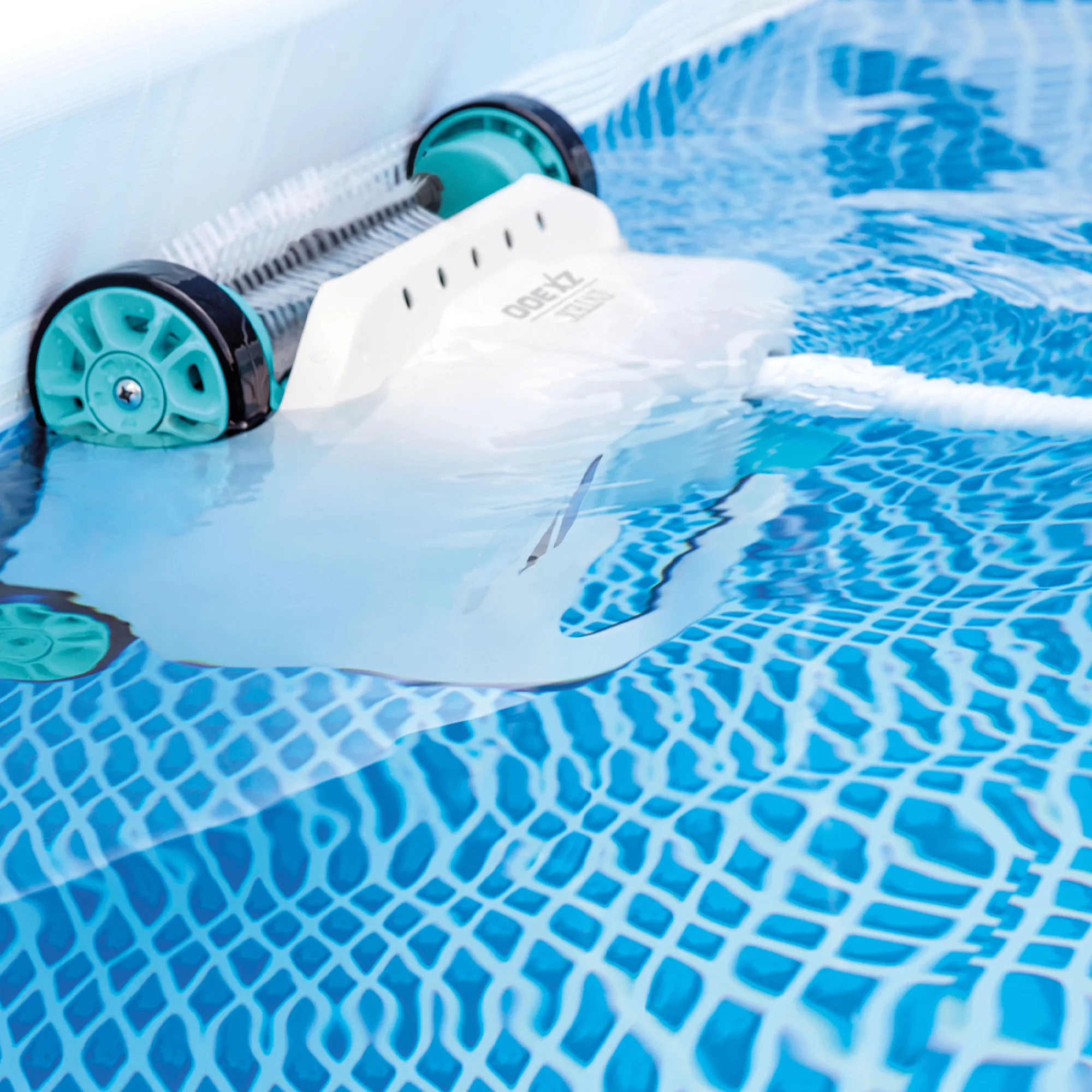 Intex Ultra XTR 18' x 52