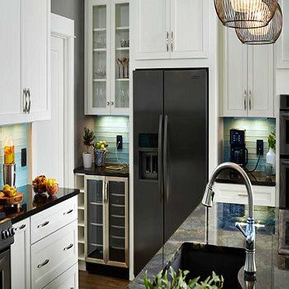 Legrand Radiant Tamper Resistant Outlet 885TRDBCC12 - Cheap Fitting