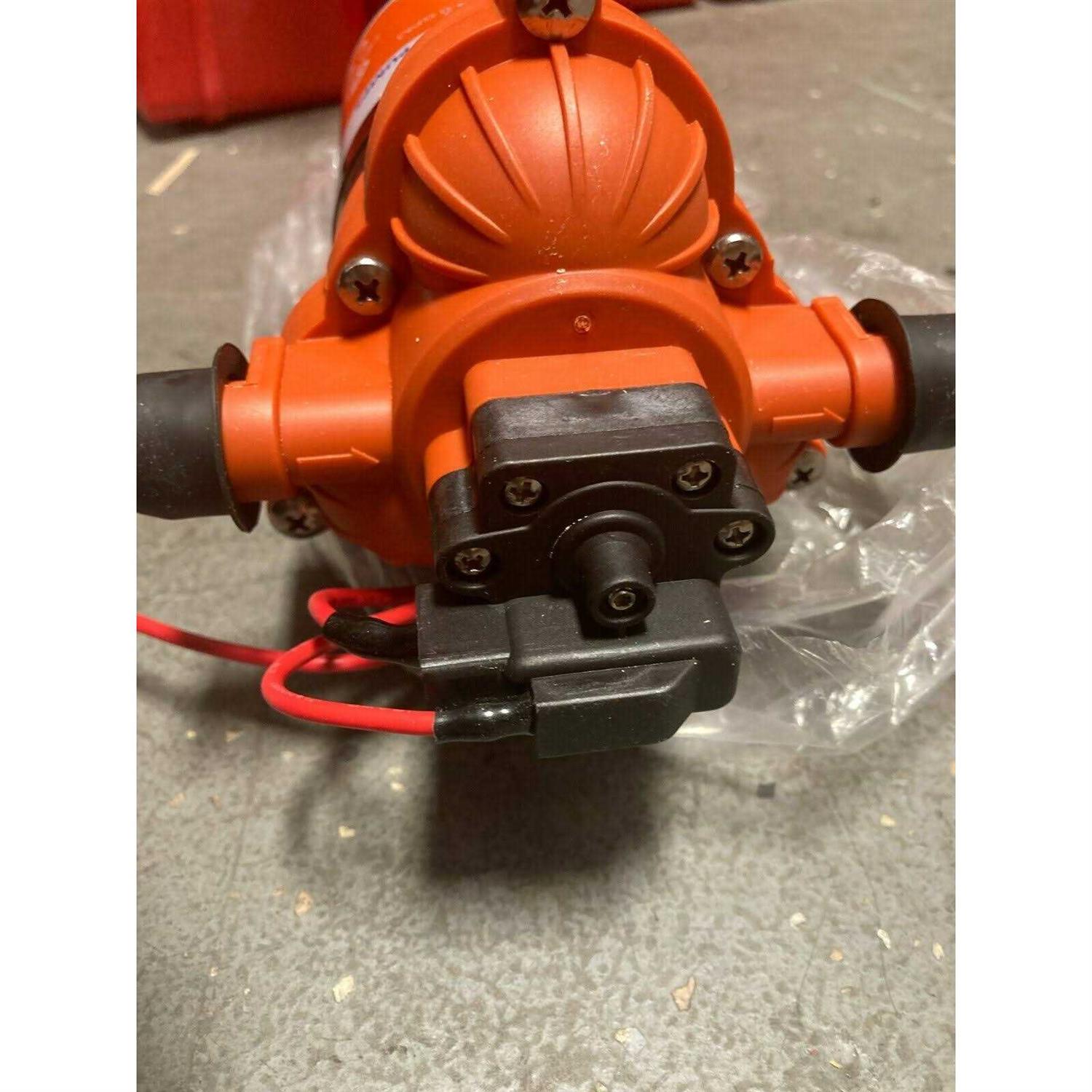 Seaflo 115V 3.0 GPM Water Pressure Pump - Cheap Fitting