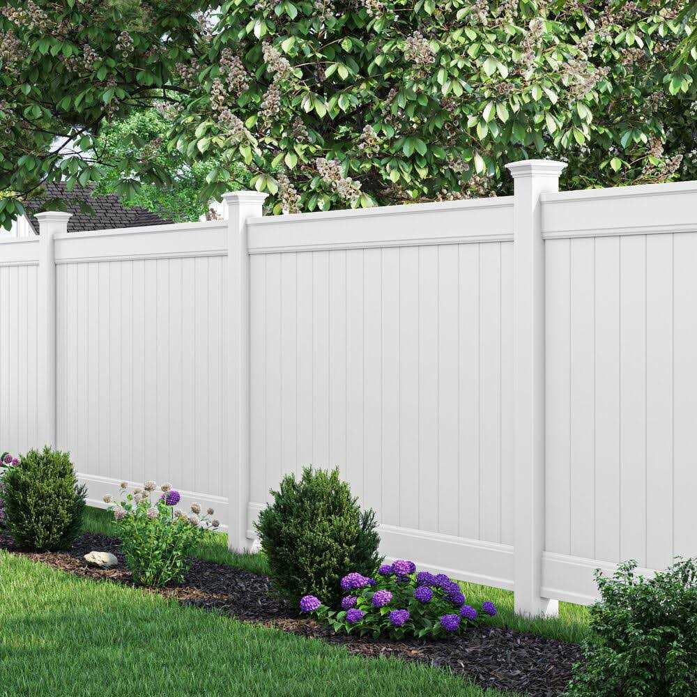 Freedom Emblem 6-ft H x 8-ft W White Vinyl Flat-top Fence Panel 73013949 - Cheap Fitting