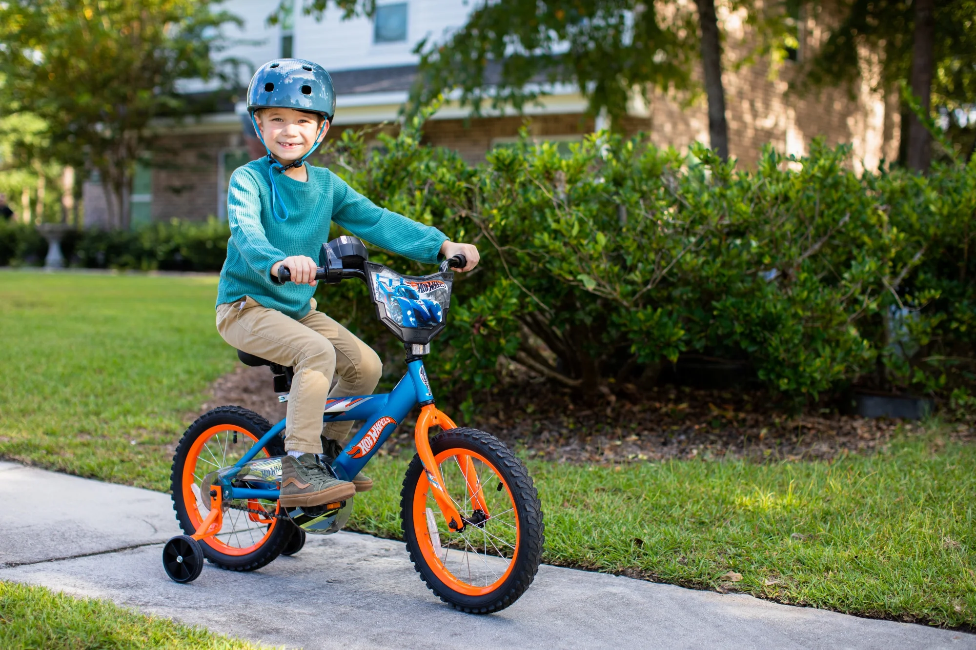 Dynacraft Hot Wheels 16-inch Boys BMX Bike For Children 5-7 years - Cheap Fitting