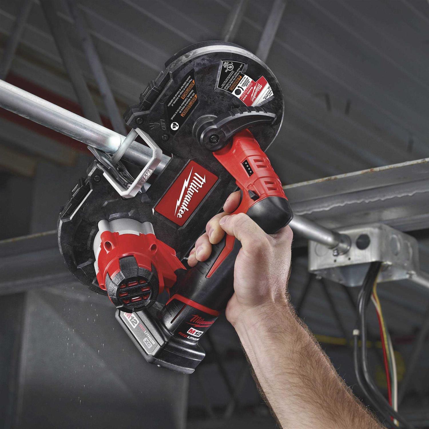 Milwaukee 2429-20 M12 Cordless Sub-Compact Band Saw - Cheap Fitting