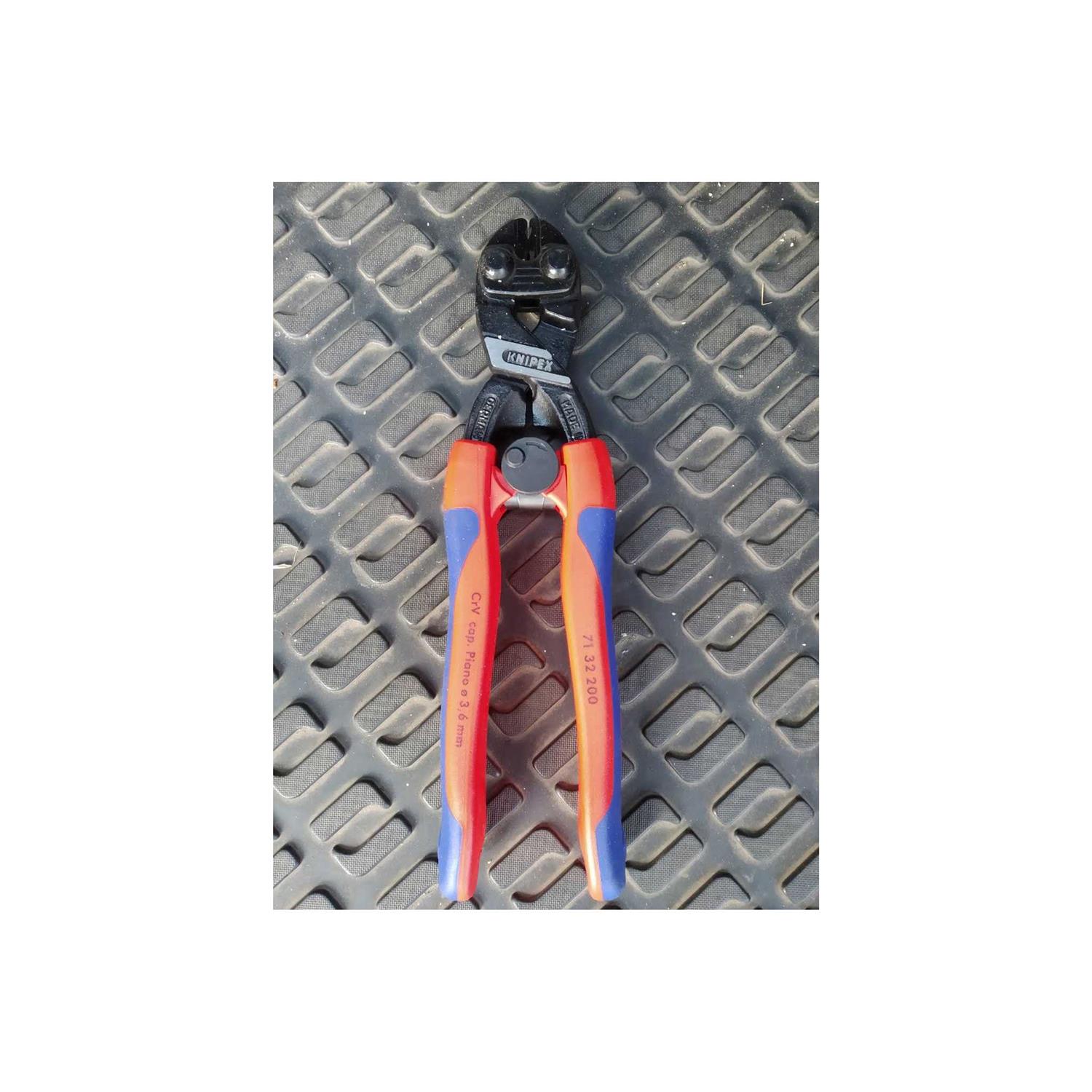 Knipex 71 32 200 Cobolt Compact Bolt Cutters black atramentized with slim Mul - Cheap Fitting