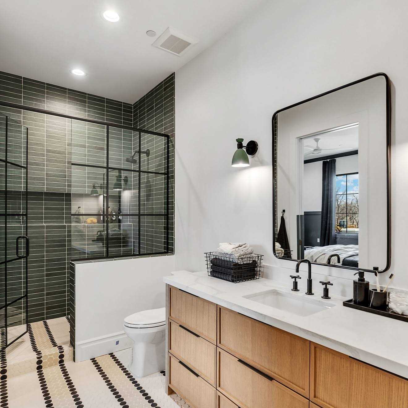 Bedrosian Tile & Stone Makoto 2 Round Matte Porcelain Mosaic Tile - Cheap Fitting