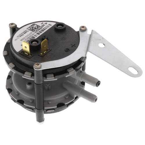 Carrier HK06MB021 Dual Pressure Switch - Cheap Fitting
