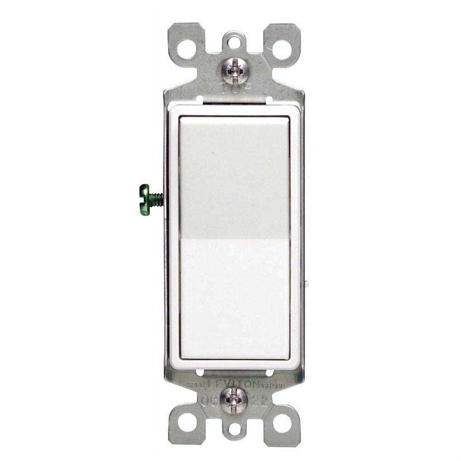 Leviton Decora 15 amps Four Pole 4-Way / Rocker Switch R58-05604-2WS - Cheap Fitting