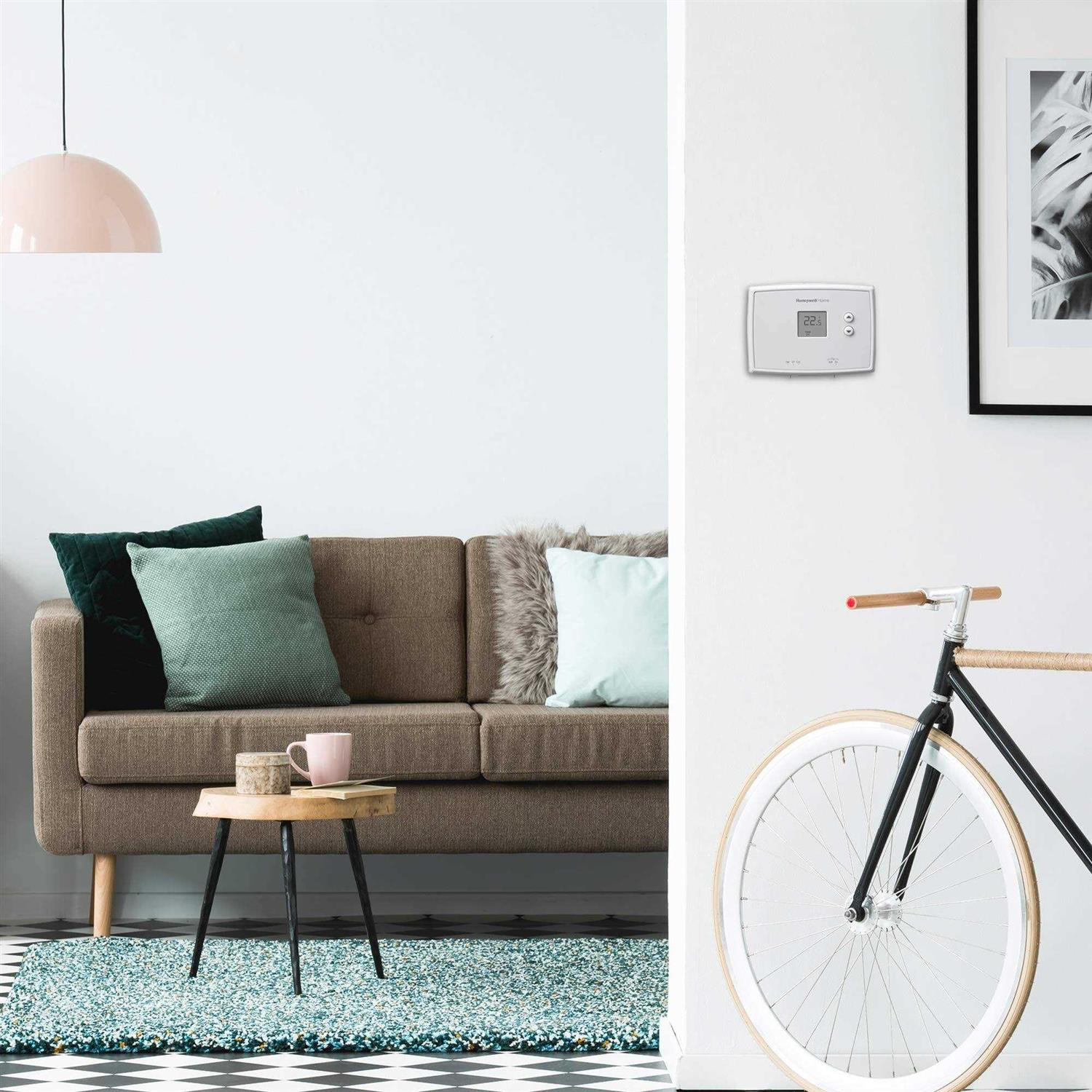 Honeywell Home RTH111B Digital Non-Programmable Thermostat - Cheap Fitting