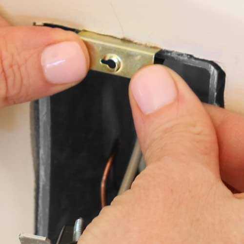 G-Clip 4-Pack Fix Loose Outlets and Switches/Electrical Wall Box Repair Clips - Cheap Fitting