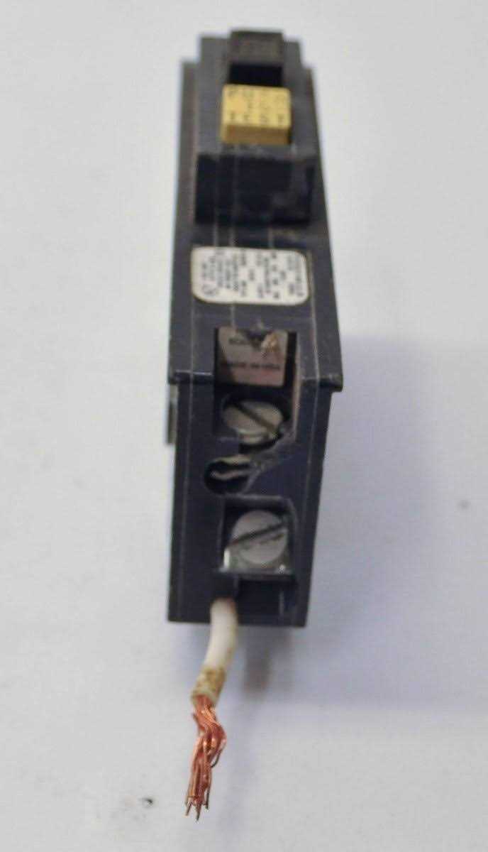Square D Circuit Breaker HOM120GFI - Cheap Fitting
