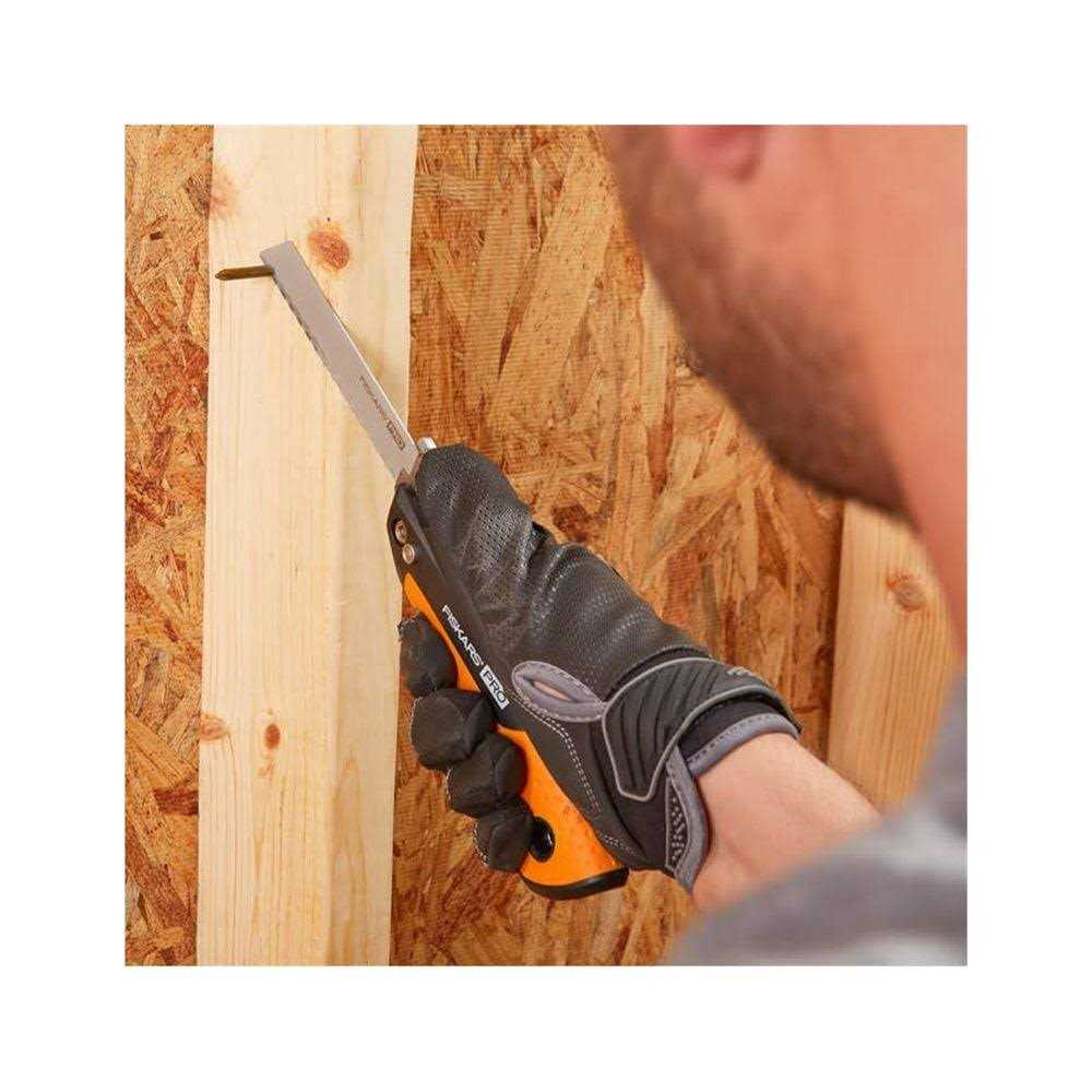 Fiskars Pro Power Tooth 6 Compact Utility Saw 730400-1001 - Cheap Fitting