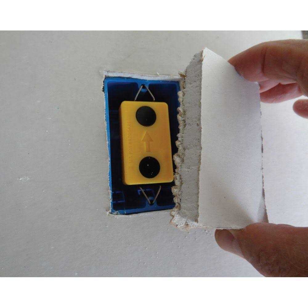 Calculated Industries 8105 Blind Mark Drywall Electrical Box Locator Tool - Cheap Fitting