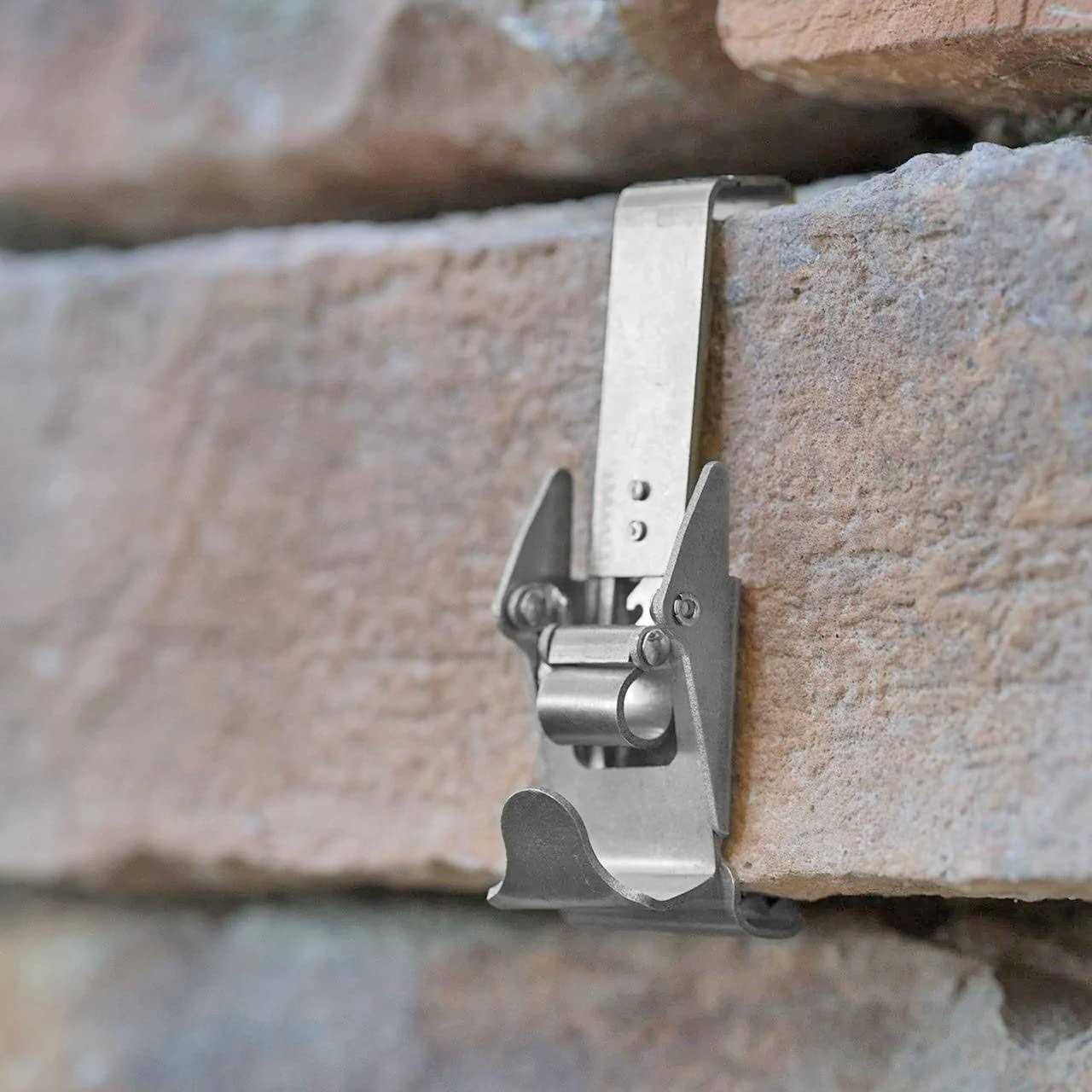 Hangman Brick Hanger Clamp Outdoor Heavy Duty 2-1/4 to 2-3/4 Brick Hook 30lbs No Wall Damage - Cheap Fitting