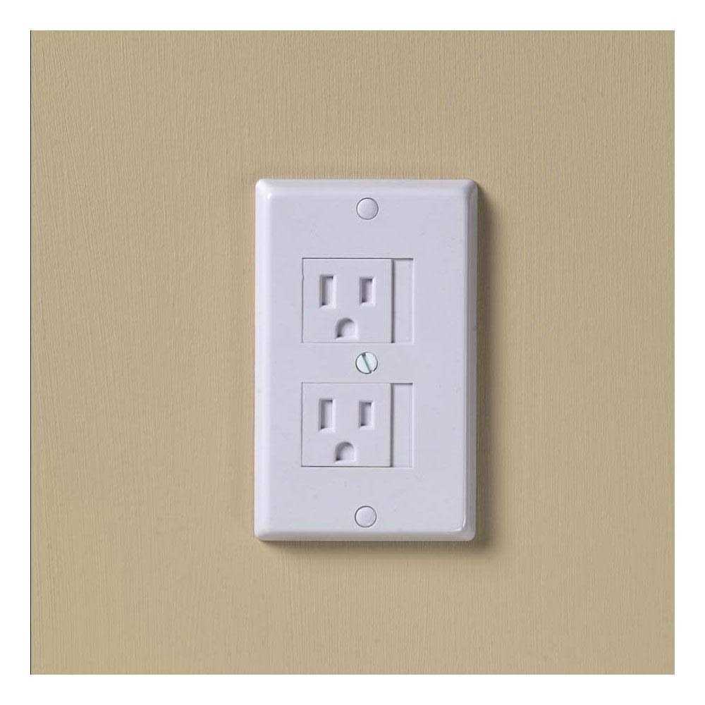 Kidco Universal Outlet Cover - Cheap Fitting
