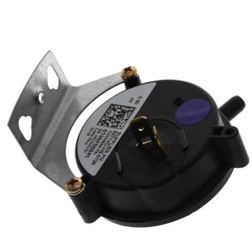 Goodman Furnace Pressure Switch 0130F00041 - Cheap Fitting