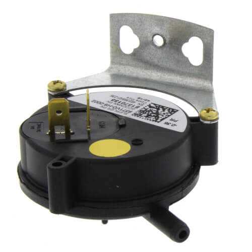Goodman B1370133 Air Pressure Switch - Cheap Fitting