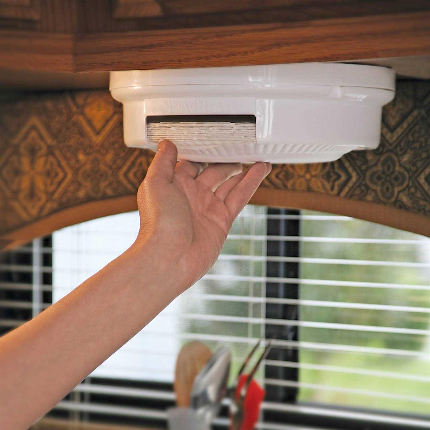 Camco Pop-A-Plate - Cheap Fitting