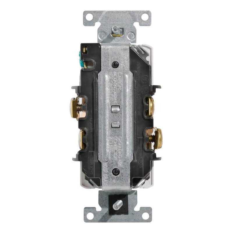 Leviton Receptacle 8300-HW - Cheap Fitting