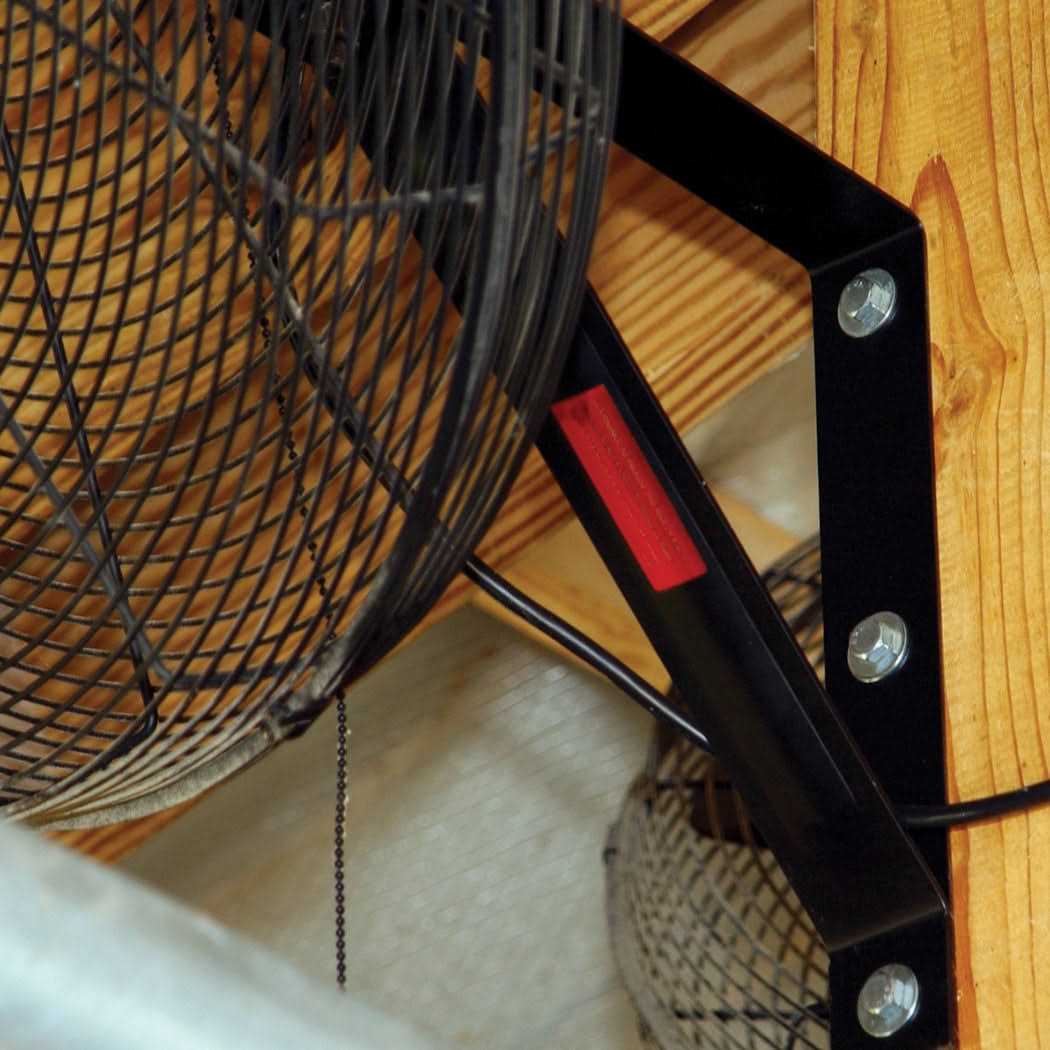 Hillman 1/2-in x Hot-Dipped Galvanized Hex-Head Exterior Lag Screws - Cheap Fitting